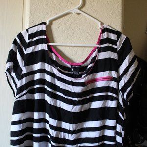 TORRID STRIPED CHALLIS DOLMAN TOP